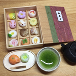 木箱入り和菓子12個入り　皿和菓子２個　鉄瓶　抹茶セットA