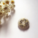 ブルーベリー の ブローチ