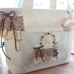 帆布トートバッグ（生成り❁ビーズ刺しゅうポケット❁BAG)