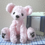 春のピンク色テディベア