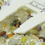 20ｇ♪天然石ミックスアソート加工品♪混載の為産地表記なし♪原石.鉱石.鉱物.上質天然石の幻想的なファンタジーアイテム♪