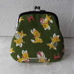 稲荷おきつねさんのポケット付小銭入れ