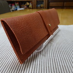 革のペンケース　レンガ色