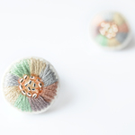 ＜Stella～遊び好きの星～＞刺繍ピアス◎ヴィンテージグレイッシュ◎2way★ロングポスト/アレルギー対応変更可能