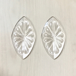 VINTAGE CLEAR OVAL FLOWER CABOCHON PARTS