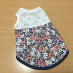 girly  white- navy  花模様ノースリーブワンピース  Ｓ