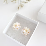 ☆3月13日21時販売開始☆春の花束ピアス/イヤリング【Ｂ】