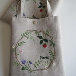 刺繍のミニバッグ（plants春）