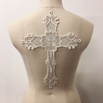 ＊再入荷＊個性 十字架 レースモチーフ アップリケ ベージュ BK180318 ハンドメイド 手芸 素材 材料 DIY