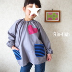 spring sale!難あり　スモック 95〜110cm フリーサイズ　グレー×ハートx青ボーダー