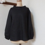 ブラック　リネン　　ブラウス👗
