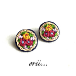 サークル花柄刺繍ピアス
