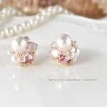 桜色ビジューピアス(イヤリング)