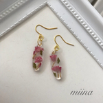 ピンクかすみ草ピアス/イヤリング