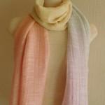 虹染め 麻混ストール「長さ約165cm房含む」
