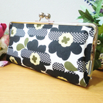 やりくり上手★仕分け用たっぷり長財布【ビビッドな花柄】