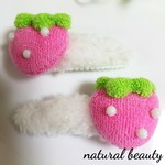 キッズ用✨ふわふわ♡イチゴのパッチン留め
