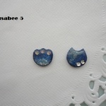 【再販】ネコと足あとのピアス&イヤリング☆ネイビー
