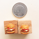  バーガーのメモスタンド