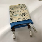 2WAYで使える大人の移動ポケット