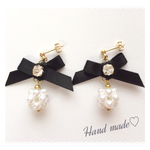 【再販】リボンとパールボール ピアス/イヤリング