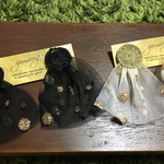 ゴールド ブラック 大ぶりピアス♡