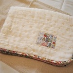 リバティ**６重織ガーゼケット**