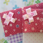 手縫い☆紅小花柄カード・名刺入れ☆裏地有☆リボン＆スナップ付