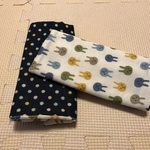 うさぎ柄よだれカバー 