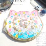 猫顔型　パステル色　月見猫　コンパクトミラー