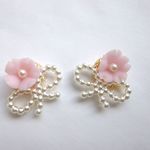 桜とホワイトリボンのピアス