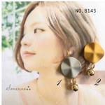 No.B143 オシャレな❁⃘़︎•･ウェーブビーズ×ウッド ピアス / イヤリング