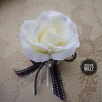 ♡再販たくさんありがとうございます♡【キッズ 子供 結婚式 発表会 卒園式 入学式】バラとリボンのヘアアクセサリー、コサージュ