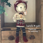 ポーズが取れる♪レトロチェックなぶち猫さん