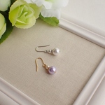 ２色パールピアス／イヤリング