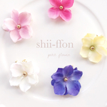 petit flowerピアス/イヤリング