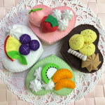 かわいいハートケーキ♡フルーツたっぷり フェルトままごと