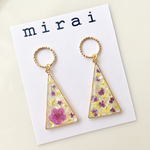  花びらレジン＊ゆらゆらイヤリング/ピアス