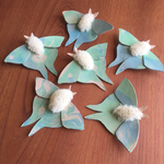 レザーの オオミズアオのブローチ