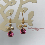 《1点限定》小さな花とピンクビジューピアス