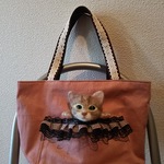 トートバッグ　ポケットからねこ