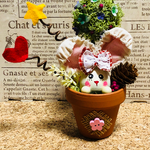 うさぎの植木鉢の置物