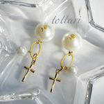 【✳︎SALE✳︎】イタリアクロスチャームピアス/イヤリング