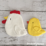 ニワトリとひよこの親子ハンカチ