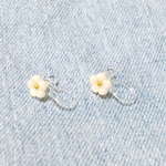 お花のノンホールピアス