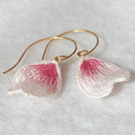 桜はなびらピアス