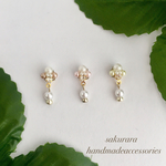 全品￥300▹▸春におすすめ🌸パステルカラーの小さめビジューのゆらゆらピアス