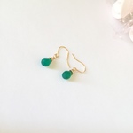 14kgf☆グリーンオニキスのひと粒ピアス