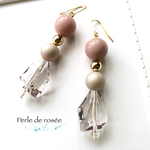 ランダムカットビーズの大ぶりピアス/イヤリング  ピンク