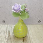 黄色の格子模様が可愛い小さな一輪挿し。母の日プレゼントに！